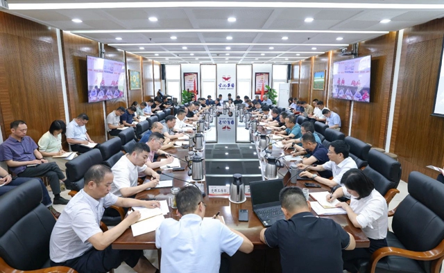 Tập đoàn tổ chức cuộc họp điều phối công việc